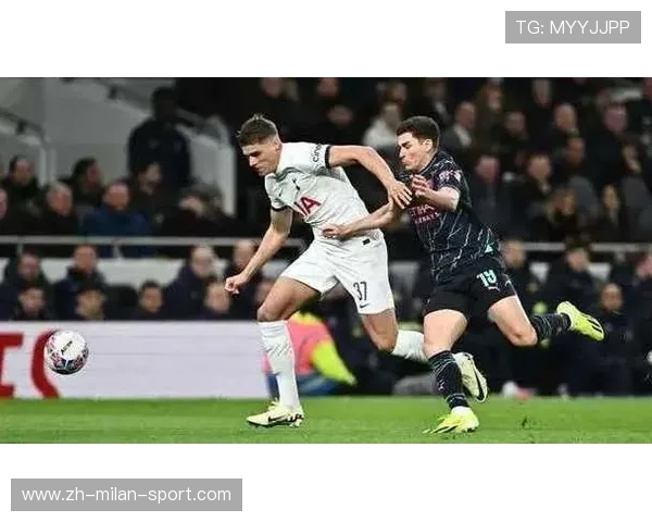 19岁荷兰新带刀后卫荷甲横空出世5大欧洲豪门疯抢，荷兰足球后卫